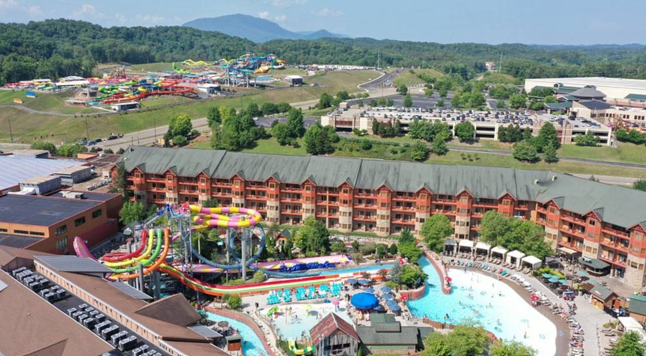 Indoor and outdoor waterpark at Wilderness at the Smokies resort in Sevierville TN