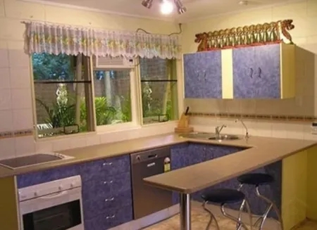 1 Bedroom House Rental in Holloways Beach, Australia
