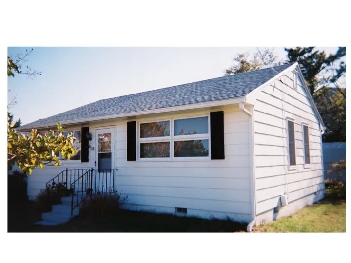 3 Bedrooms Cottage Rental in Lewes, Delaware