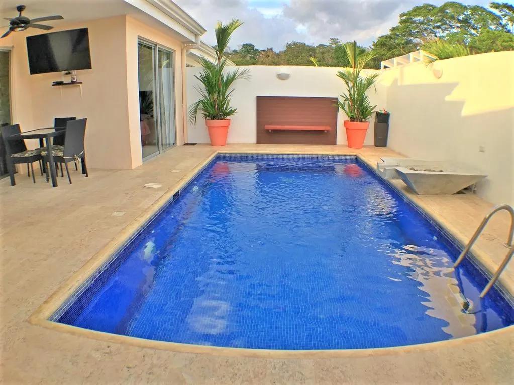 2 Bedrooms Townhome Rental in Playa Herradura, Costa Rica