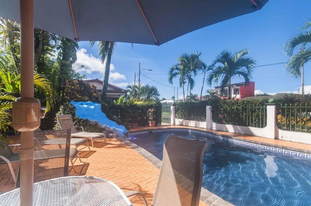 4 Bedrooms House Rental in Jaco, Costa Rica