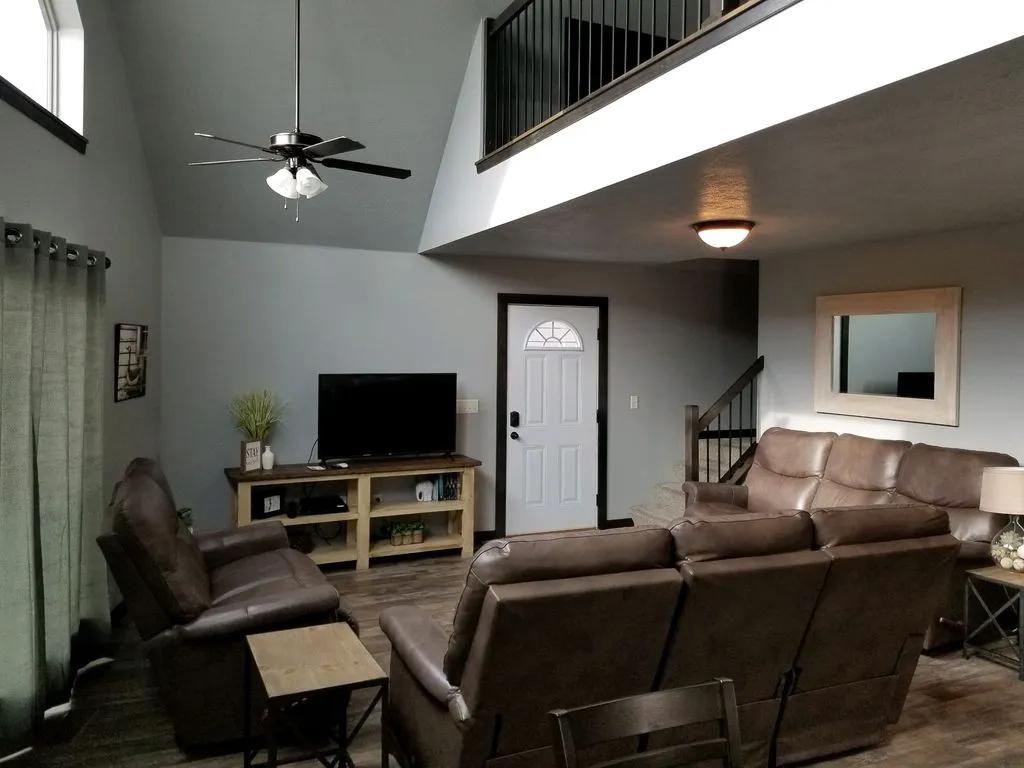 3 Bedrooms House Rental in Arnolds Park, Iowa