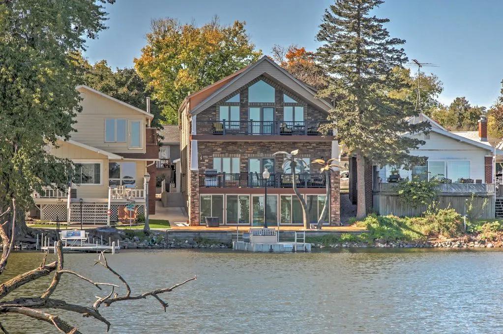 3 Bedrooms House Rental in Iowa, USA