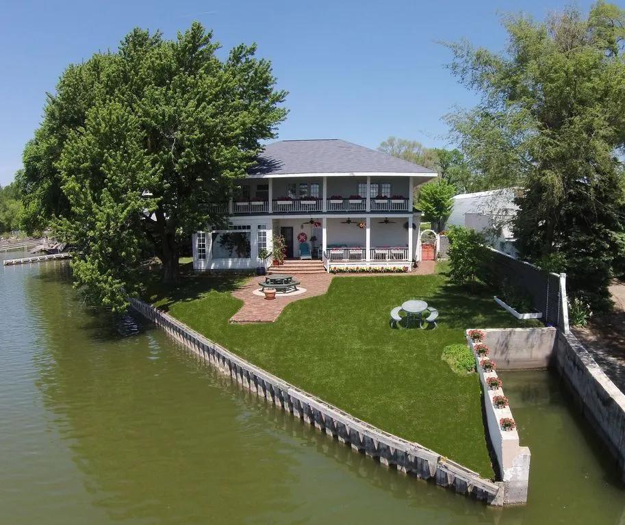 4 Bedrooms House Rental in Iowa, USA