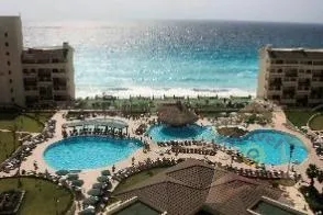 2 Bedrooms Condo Cancun Time