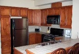 5 Bedrooms Townhome Summit Cap