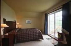 4 Bedrooms Condo Summit at