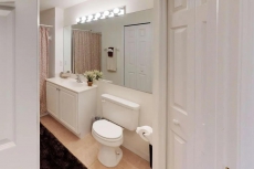 Beautiful Ground Floor Unit, Free WiFi, Social Club Membership Included, Enjoy Country Club Living!