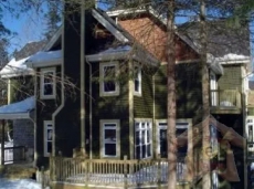 4 Bedrooms Condo La Bete