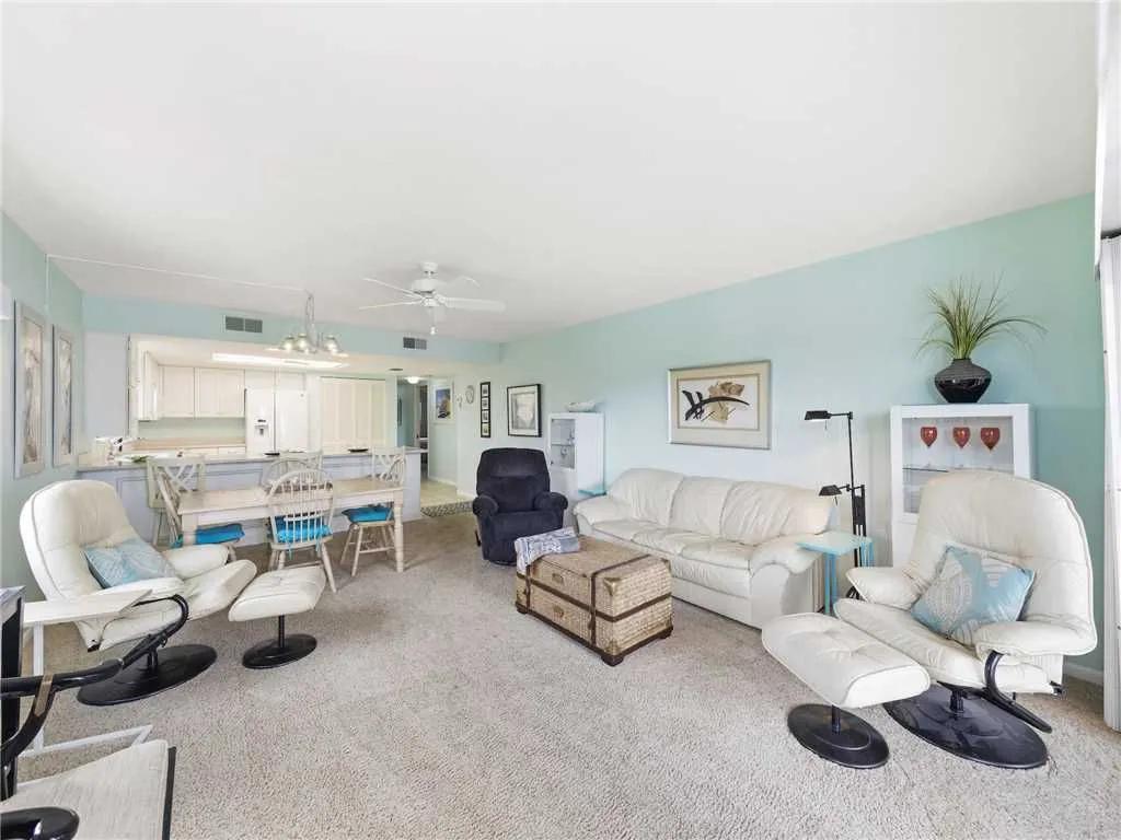 2 Bedrooms Condo Rental in Fort Myers Beach, Florida