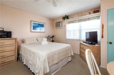 Polynesian Village 11, Sleeps 3, Studio, Beach View