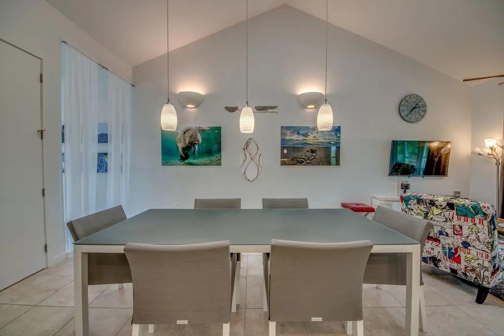 3 Bedrooms House Rental in Fort Myers Beach, Florida