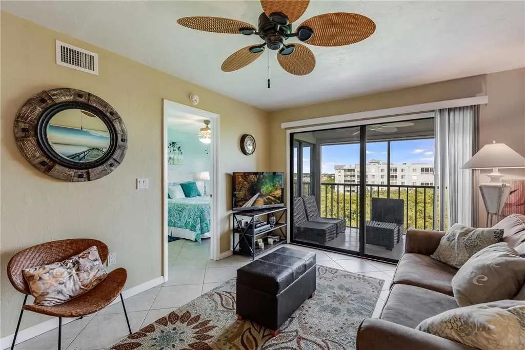 2 Bedrooms Condo Rental in Fort Myers Beach, Florida