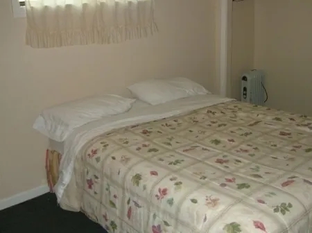 3 Bedrooms Apartment Rental in Rockville, Indiana