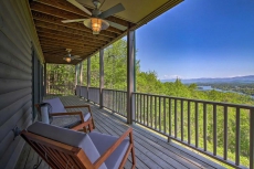 'Haven Ridge' - Upscale House w/ Mountain Views!