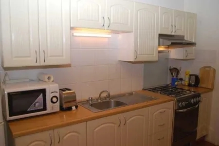 1 Bedroom Apartment Rental in Annandale, Australia