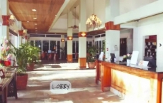 2 Bedrooms Condo Ocean Front