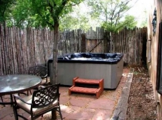 2 Bedrooms House Buffalo Gal