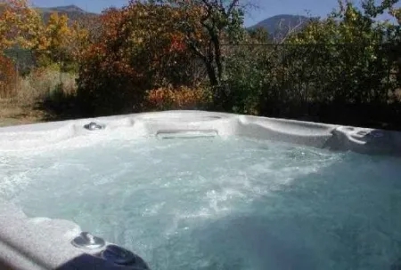 3 Bedrooms House Rental in Arroyo Seco, New Mexico