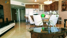 3 Bedroom Direct Oceanfront Condo Miami Beach - 702