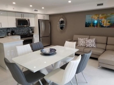 Beachfront Luxury 4 Bedroom Ocean Views - 1003