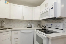 Beachfront Luxury 3 Bedroom Miami Condo - 718