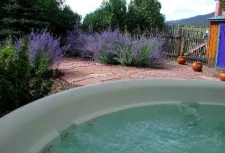 2 Bedrooms House Rental in Arroyo Seco, New Mexico