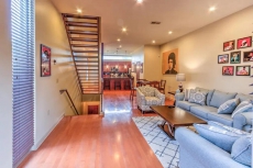 2 bedroom / 2.5 bath Memphis Condo - Prime Downtown Location!