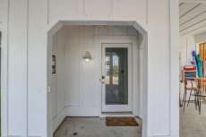 One Block from Beach Access