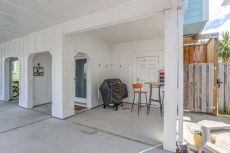 One Block from Beach Access