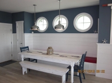 Beachfront Cottage A Joy for Everyone !!      Well stocked with all the modern amenities.