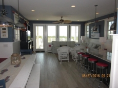 Beachfront Cottage A Joy for Everyone !!      Well stocked with all the modern amenities.