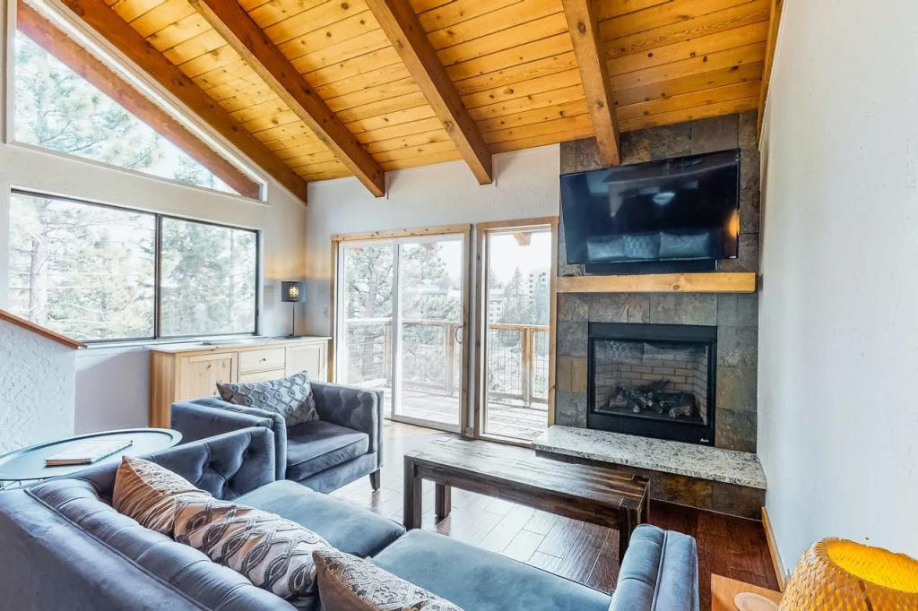 2 Bedrooms House Rental in stateline, Nevada