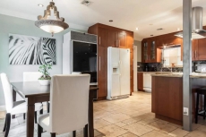 Luxury 4/2 nr beach sleep 8 Hot Tub