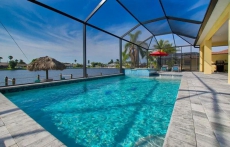 Intervillas Florida - Villa Solaris at the lake