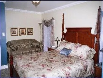 4 Bedrooms BnB The River