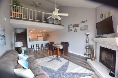 *SLEEPS 12* - 5 BD/3BA *GREAT VIEW OF MAIN CHANNEL*UNIT 944*REMODELED!