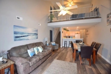 *SLEEPS 12* - 5 BD/3BA *GREAT VIEW OF MAIN CHANNEL*UNIT 944*REMODELED!
