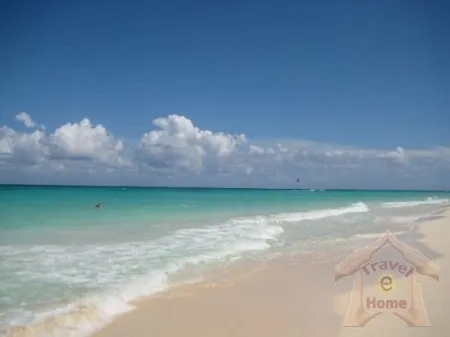 2 Bedrooms Condo Rental in Playacar, Quintana Roo