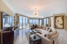 Ritz Carlton Multi Million $ 17th floor Condo Spectacular Views