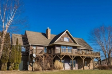Blue Ridge Mountain Cabin - Fireplace - Pool Table - Mountain Views