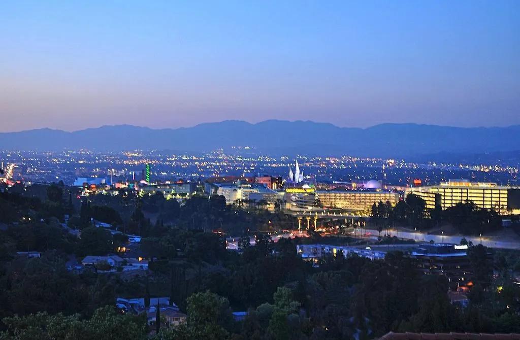 1 Bedroom House Rental in Los Angeles, California