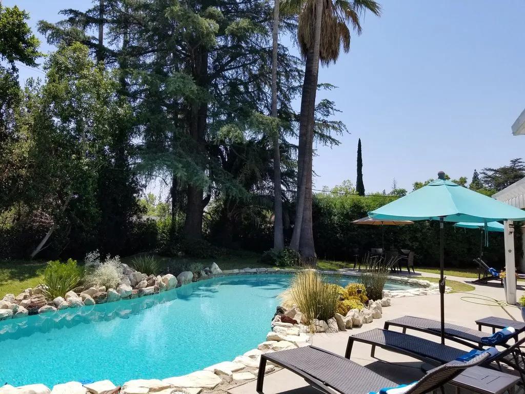 3 Bedrooms House Rental in Los Angeles, California