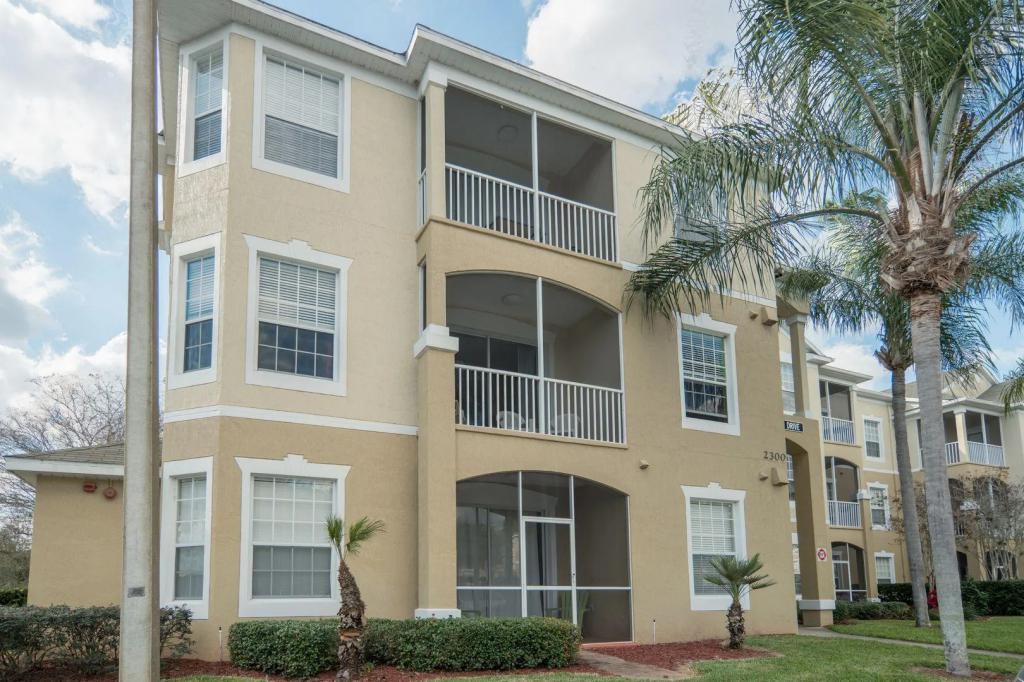3 Bedrooms Resort Rental in Kissimmee, Florida