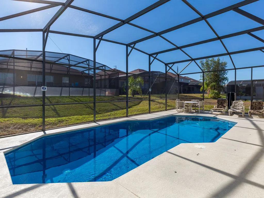 4 Bedrooms Villa Rental in Davenport, Florida