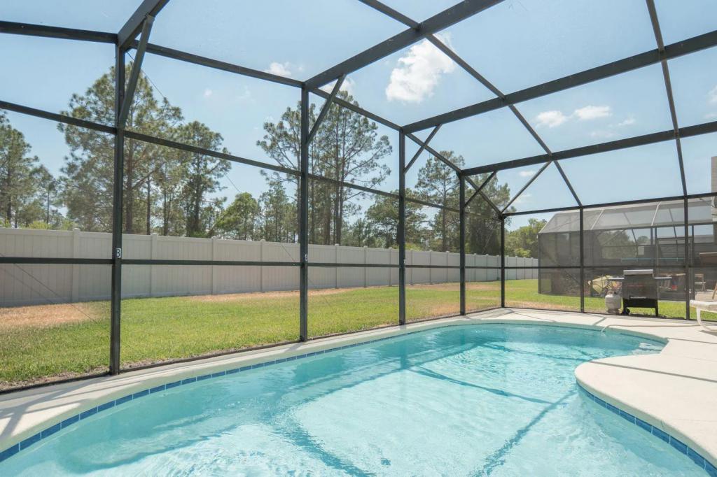 5 Bedrooms Villa Rental in Davenport, Florida