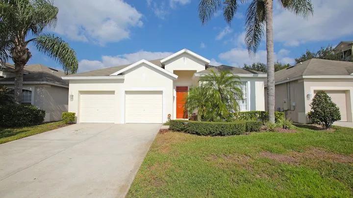 4 Bedrooms Villa Rental in Kissimmee, Florida