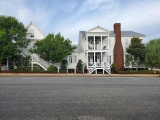 Southern Luxury Carriage House with Lakefront View at The Waters