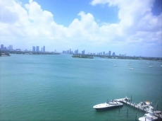 2 ROOMS 3 BEDS BALCONY ELI @ 1100 WEST CONDO HOTEL