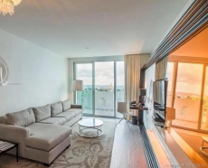 2 ROOMS, 2 BEDS BALCONY @ 1100 WEST CONDO HOTEL